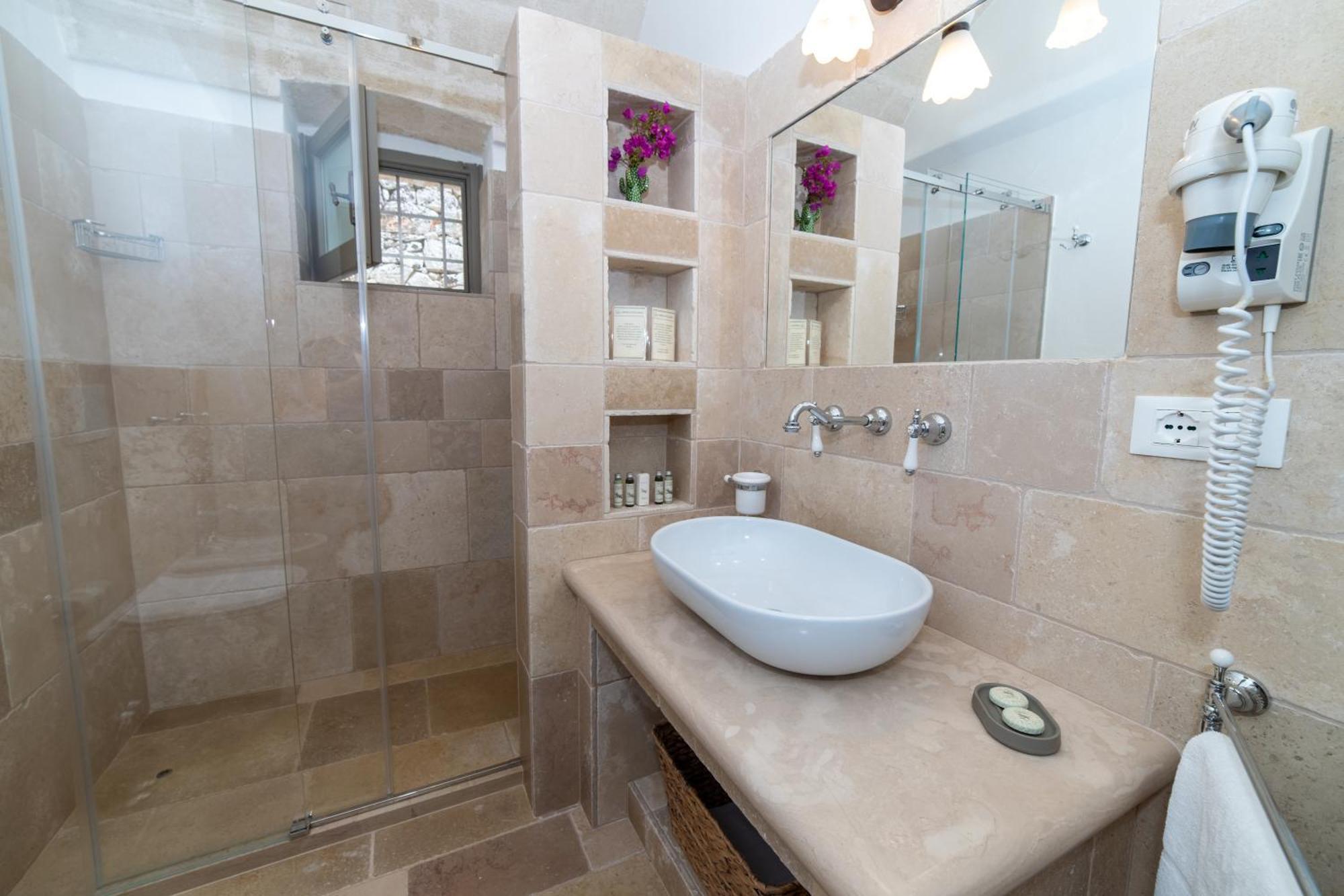 Masseria Lamiola Piccola Bed & Breakfast *